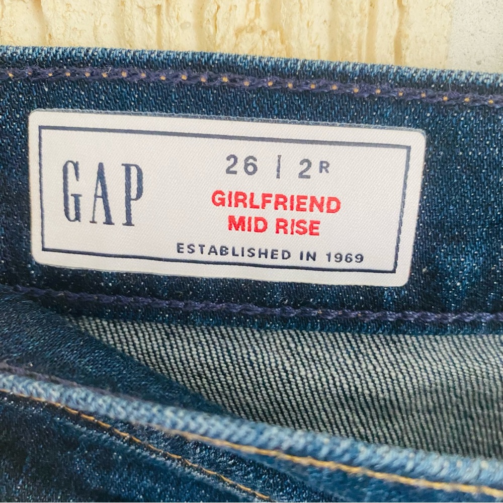 GAP Girlfriend Mid Rise, 26 - Picture 11 of 14